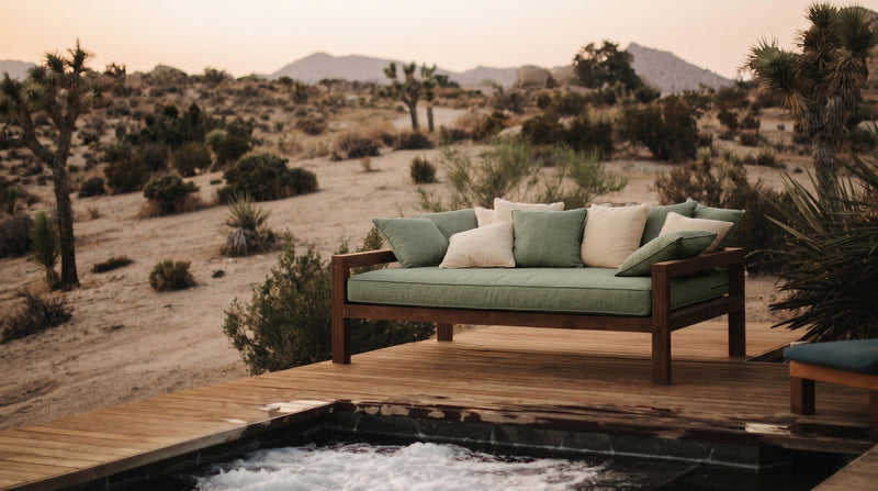 Outdoor & patio cushions